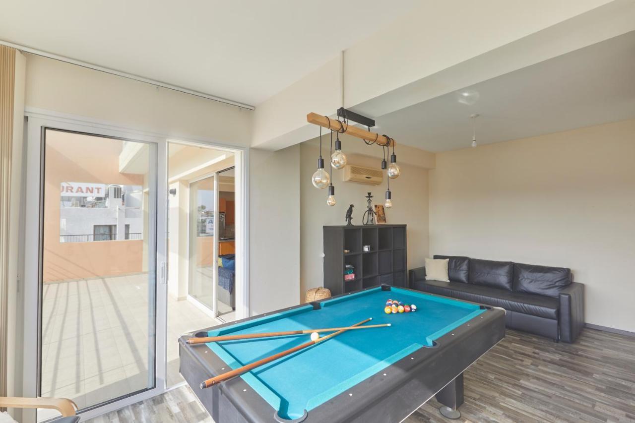 Apartament Spectacular Sea View, Private Jacuzzi & Table Pool